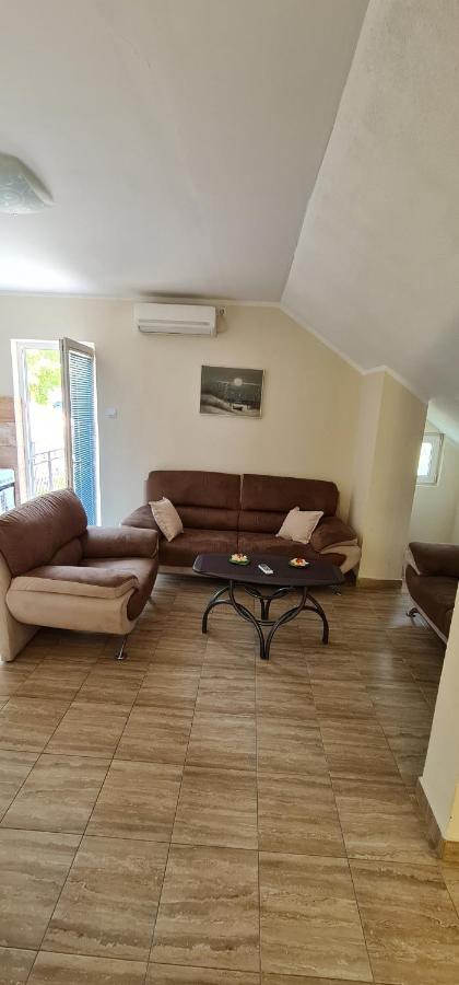 Apartman Nina2 ريسان المظهر الخارجي الصورة